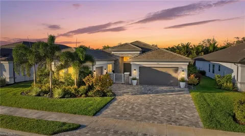 $1,850,000 | 12021 Azalea Way, Naples, FL 34120