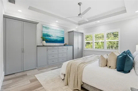 $1,850,000 | 12021 Azalea Way, Naples, FL 34120