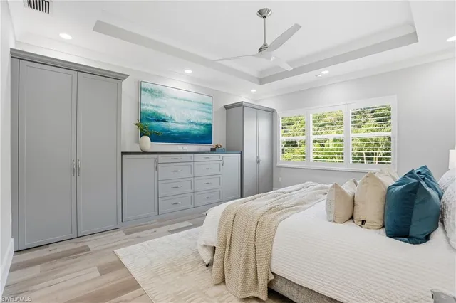 $1,850,000 | 12021 Azalea Way, Naples, FL 34120