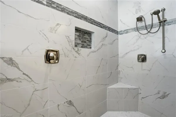 $1,775,000 | 12021 Azalea Way, Naples, FL 34120