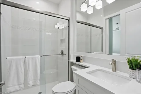 $1,850,000 | 12021 Azalea Way, Naples, FL 34120