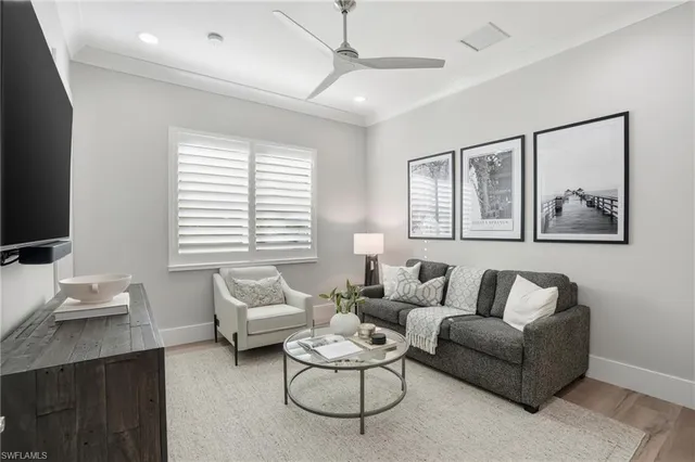 $1,850,000 | 12021 Azalea Way, Naples, FL 34120