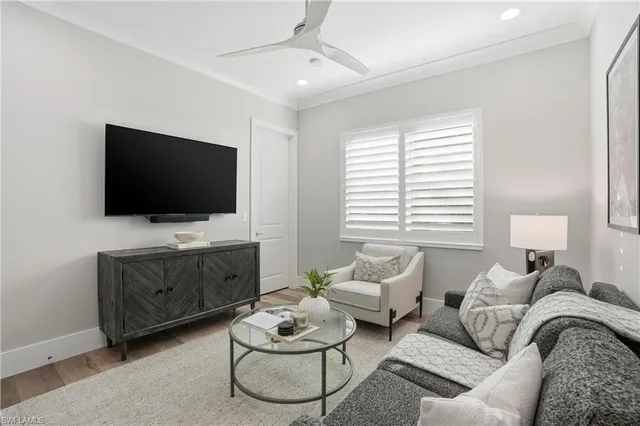 $1,850,000 | 12021 Azalea Way, Naples, FL 34120