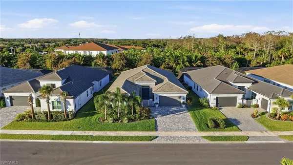 $1,775,000 | 12021 Azalea Way, Naples, FL 34120