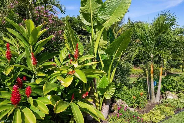 $1,775,000 | 12021 Azalea Way, Naples, FL 34120