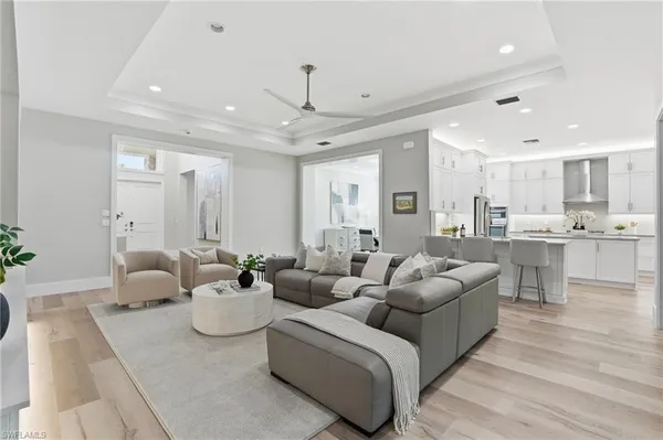 $1,775,000 | 12021 Azalea Way, Naples, FL 34120