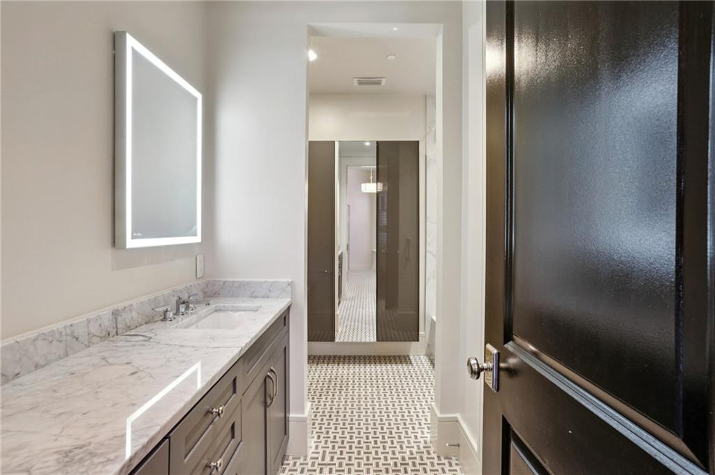 2660 Peachtree Road Northwest, Unit 4G Atlanta, GA 30305 - Photo 13 of 19