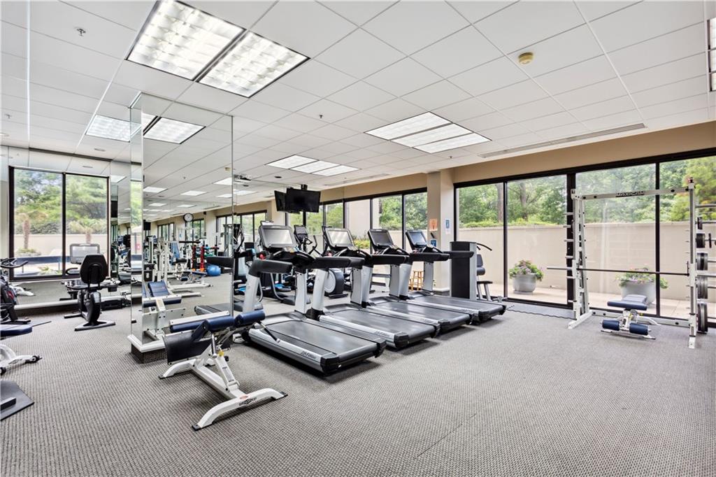 2660 Peachtree Road Northwest, Unit 4G Atlanta, GA 30305 - Photo 17 of 19