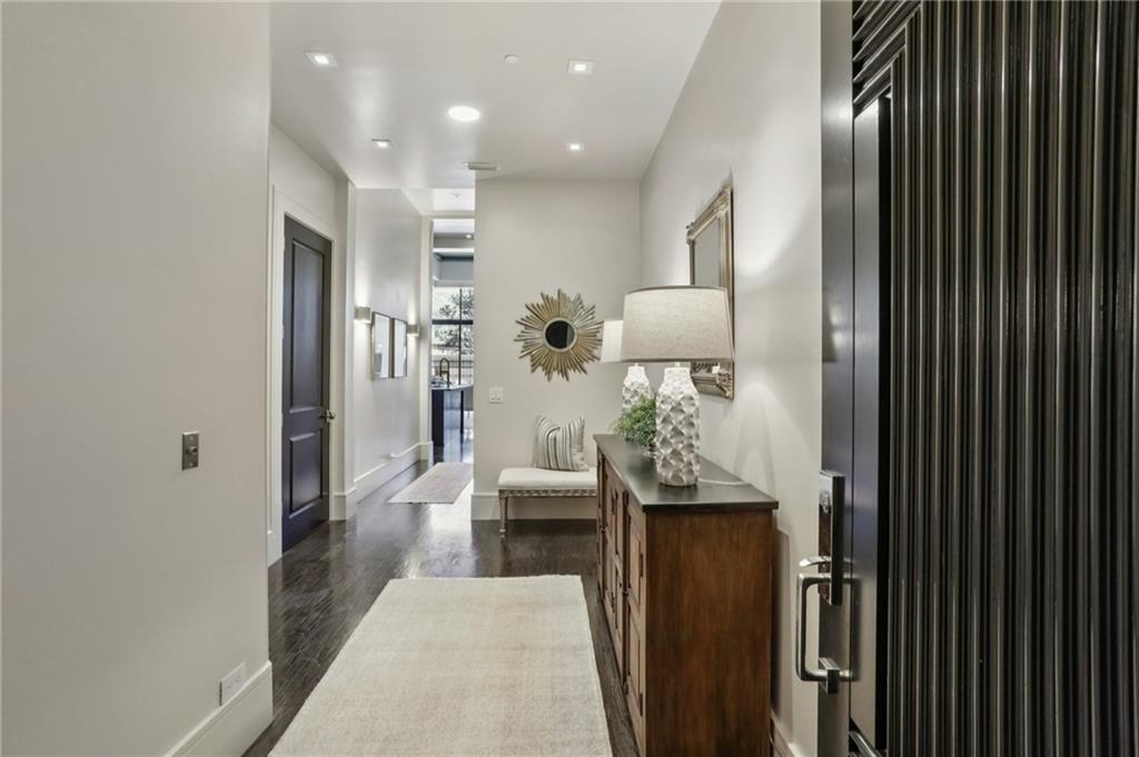 2660 Peachtree Road Northwest, Unit 4G Atlanta, GA 30305 - Photo 2 of 19