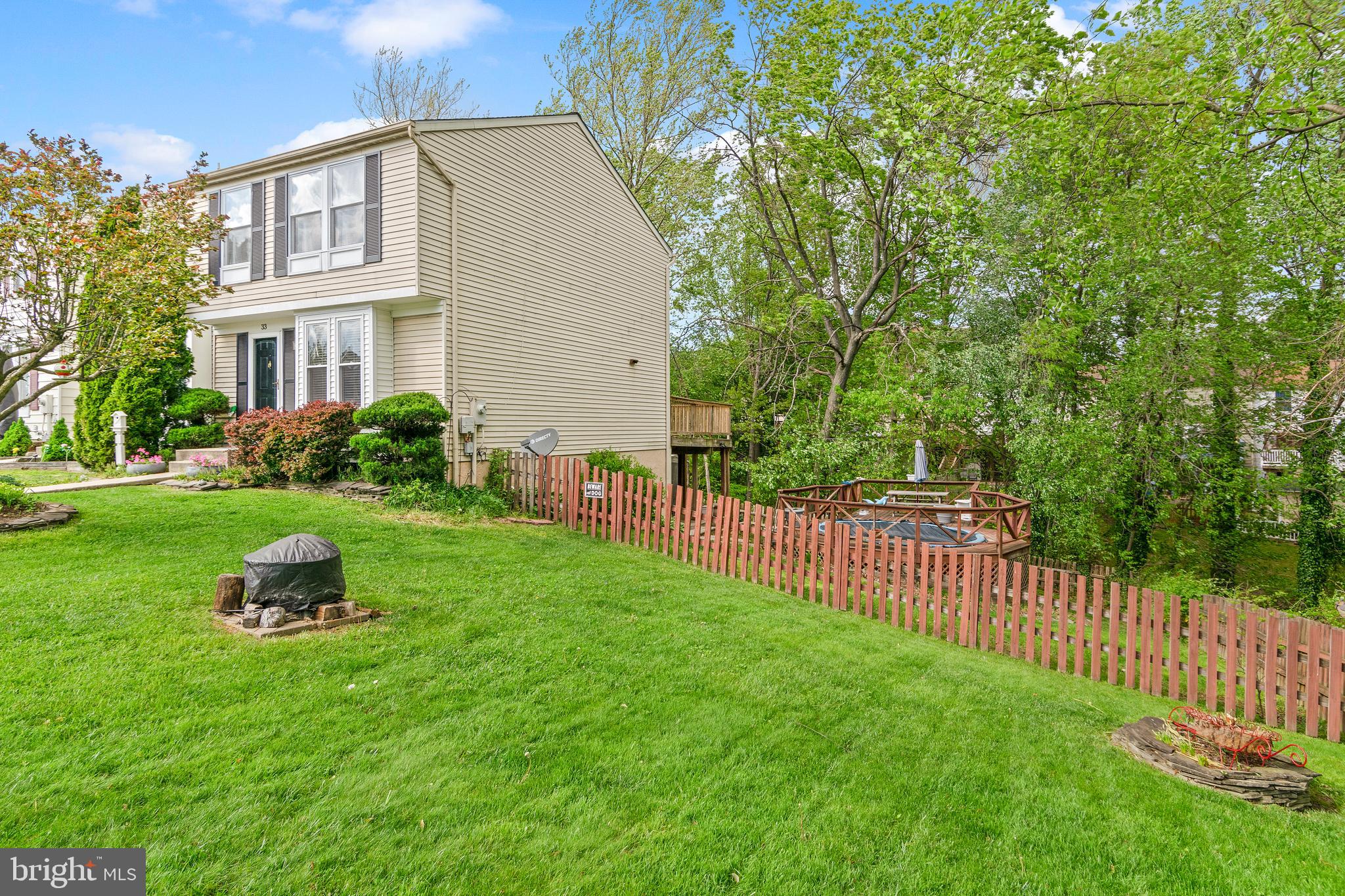 33 Hyacinth Road Baltimore, MD 21234 - Photo 2 of 35