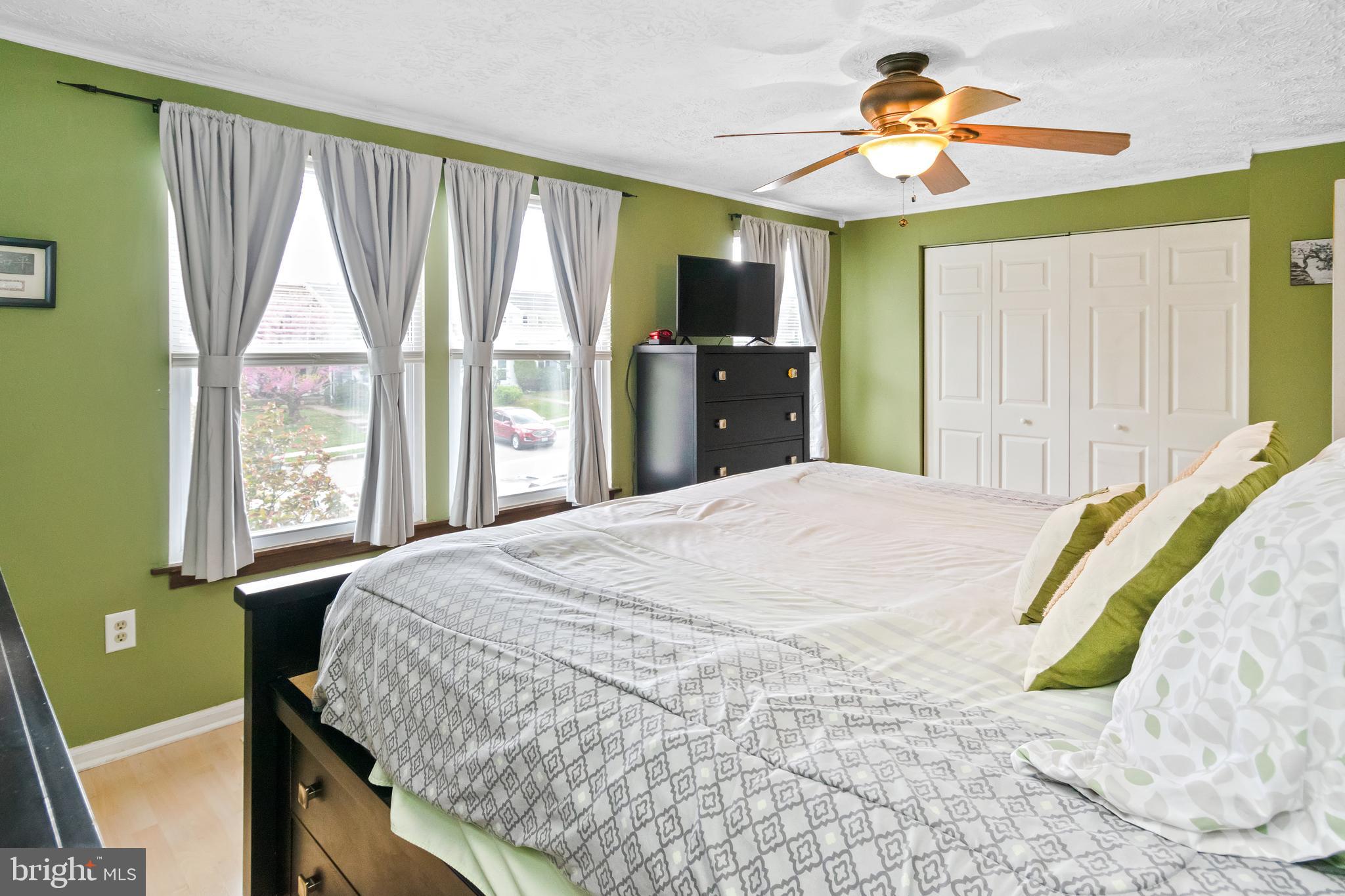 33 Hyacinth Road Baltimore, MD 21234 - Photo 15 of 35