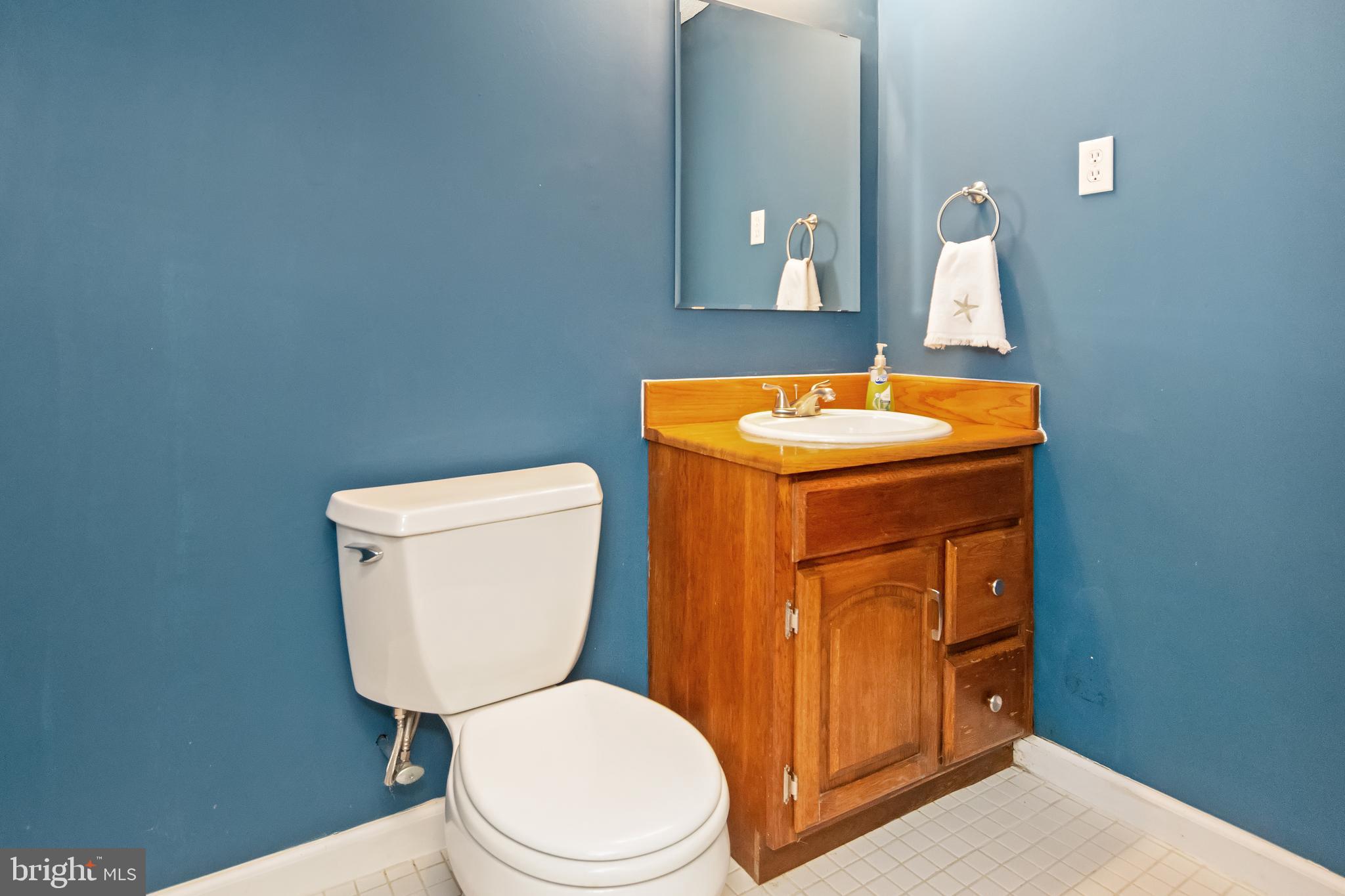 33 Hyacinth Road Baltimore, MD 21234 - Photo 27 of 35