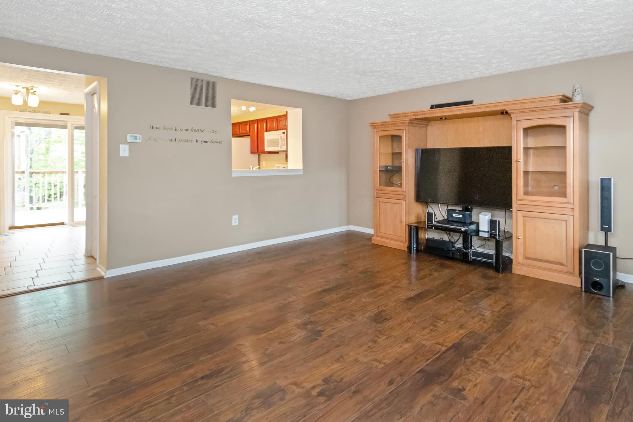 33 Hyacinth Road Baltimore, MD 21234 - Photo 9 of 35