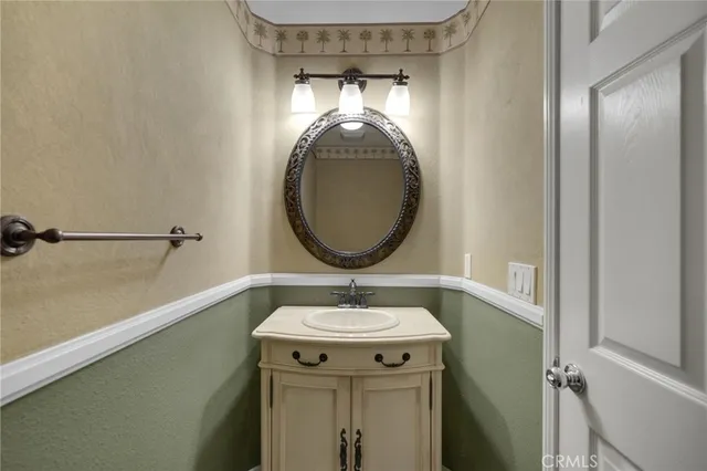 $749,000 | 31344 Nichols Lane, Castaic, CA 91384