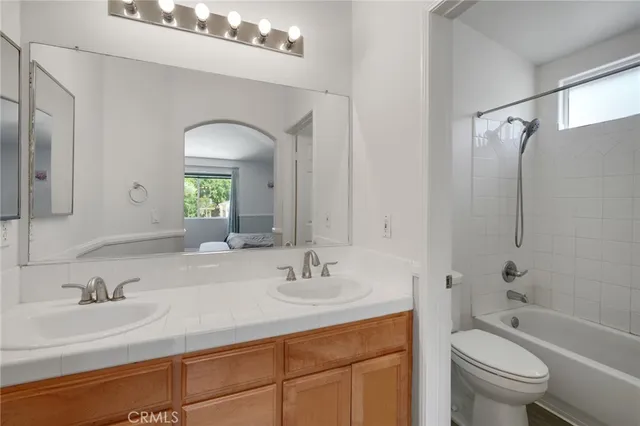 $749,000 | 31344 Nichols Lane, Castaic, CA 91384