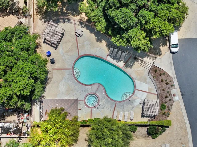 $749,000 | 31344 Nichols Lane, Castaic, CA 91384