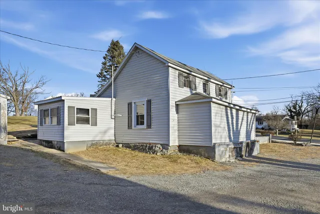 $349,000 | 2 Old Chapel Avenue, Boyce, VA 22620