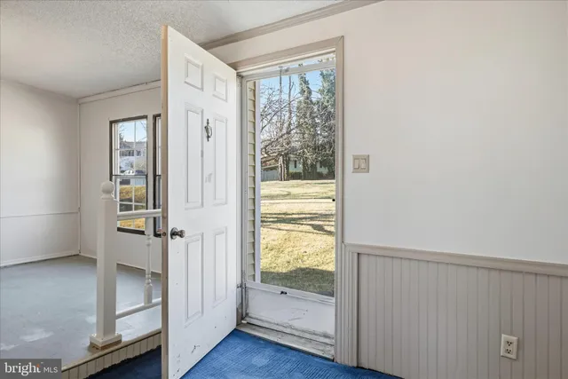 $349,000 | 2 Old Chapel Avenue, Boyce, VA 22620