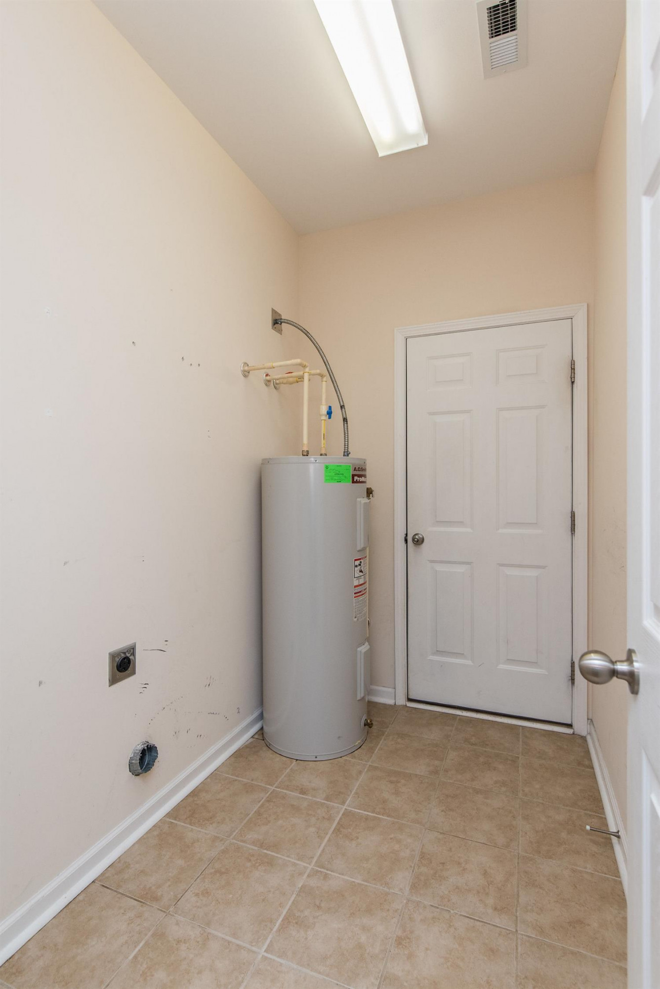220 Shell Court Lexington, KY 40511 - Photo 22 of 28 Photo 22