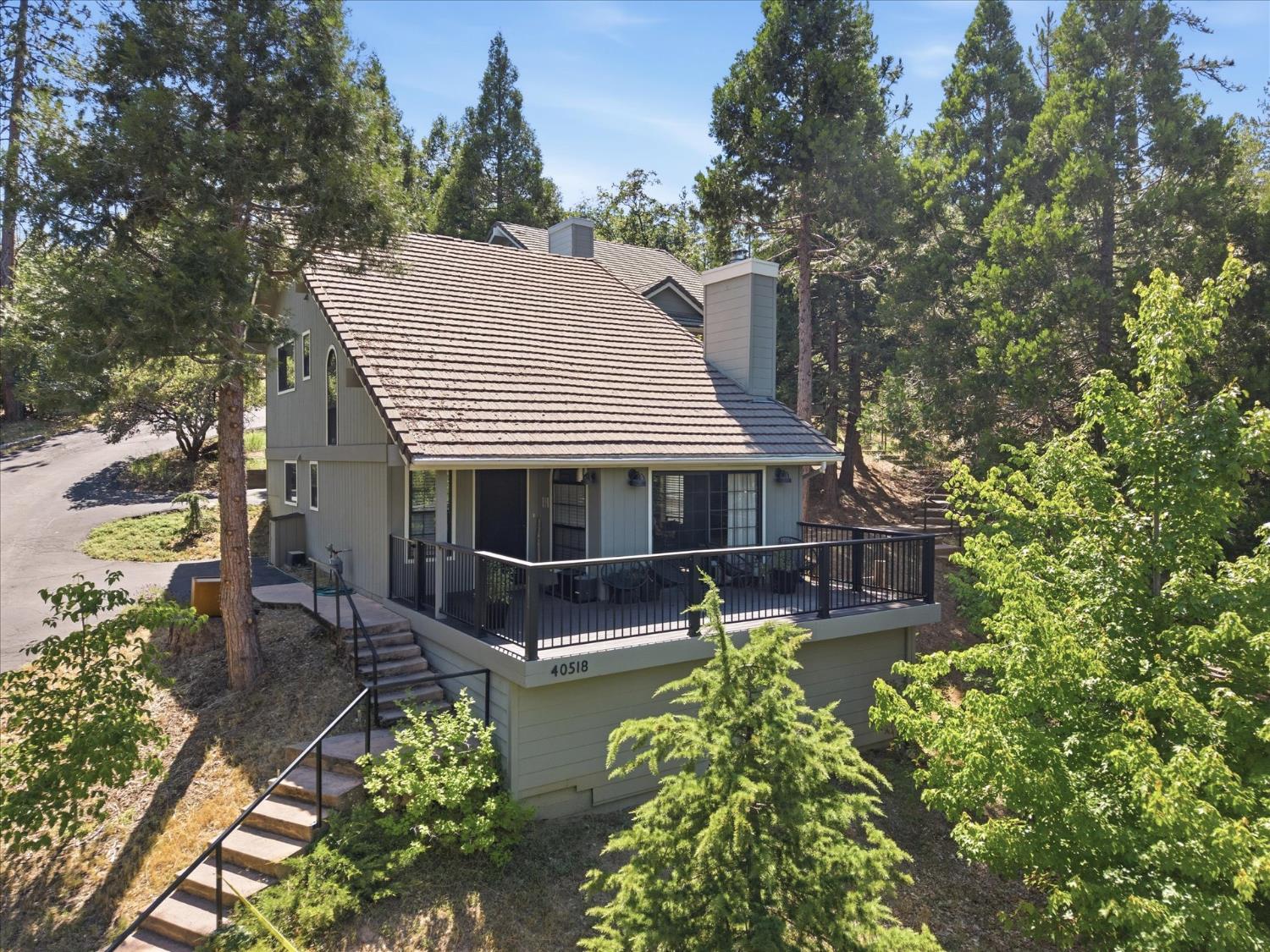 40518 Saddleback Road Bass Lake, CA 93604 - Photo 2 of 36 Gallery Image 2