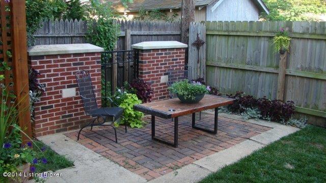423 Fairlawn Road Louisville, KY 40207 - Photo 35 of 70 DSC02792