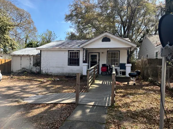 $329,000 | 1907 Helm Avenue, North Charleston, SC 29405