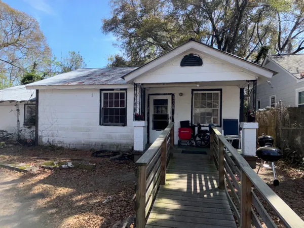 $329,000 | 1907 Helm Avenue, North Charleston, SC 29405