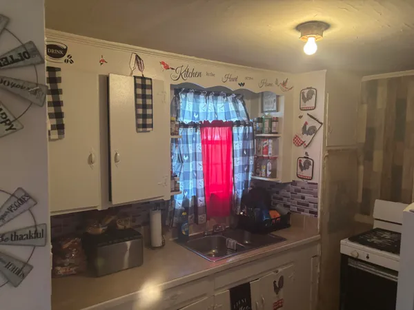 $329,000 | 1907 Helm Avenue, North Charleston, SC 29405
