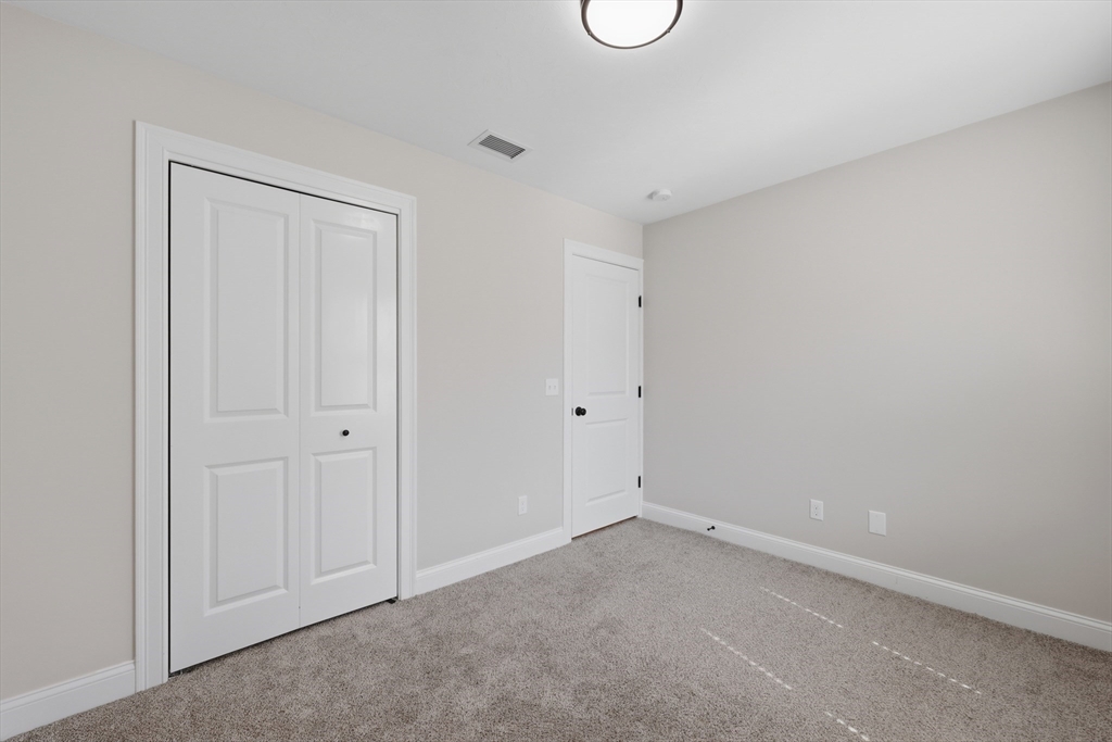 670 Burncoat Street, Unit A Worcester, MA 01606 - Photo 14 of 37