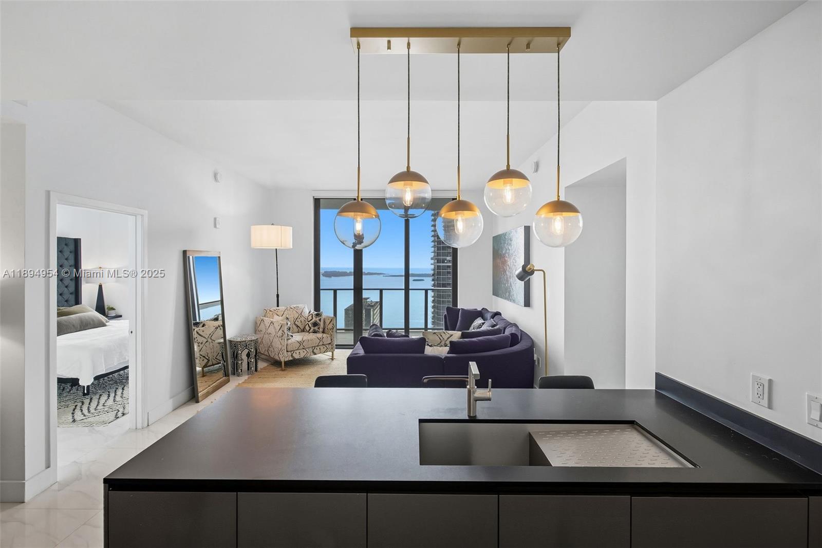 1010 Brickell Avenue, Unit 4704 Miami, FL 33131 - Photo 12 of 65