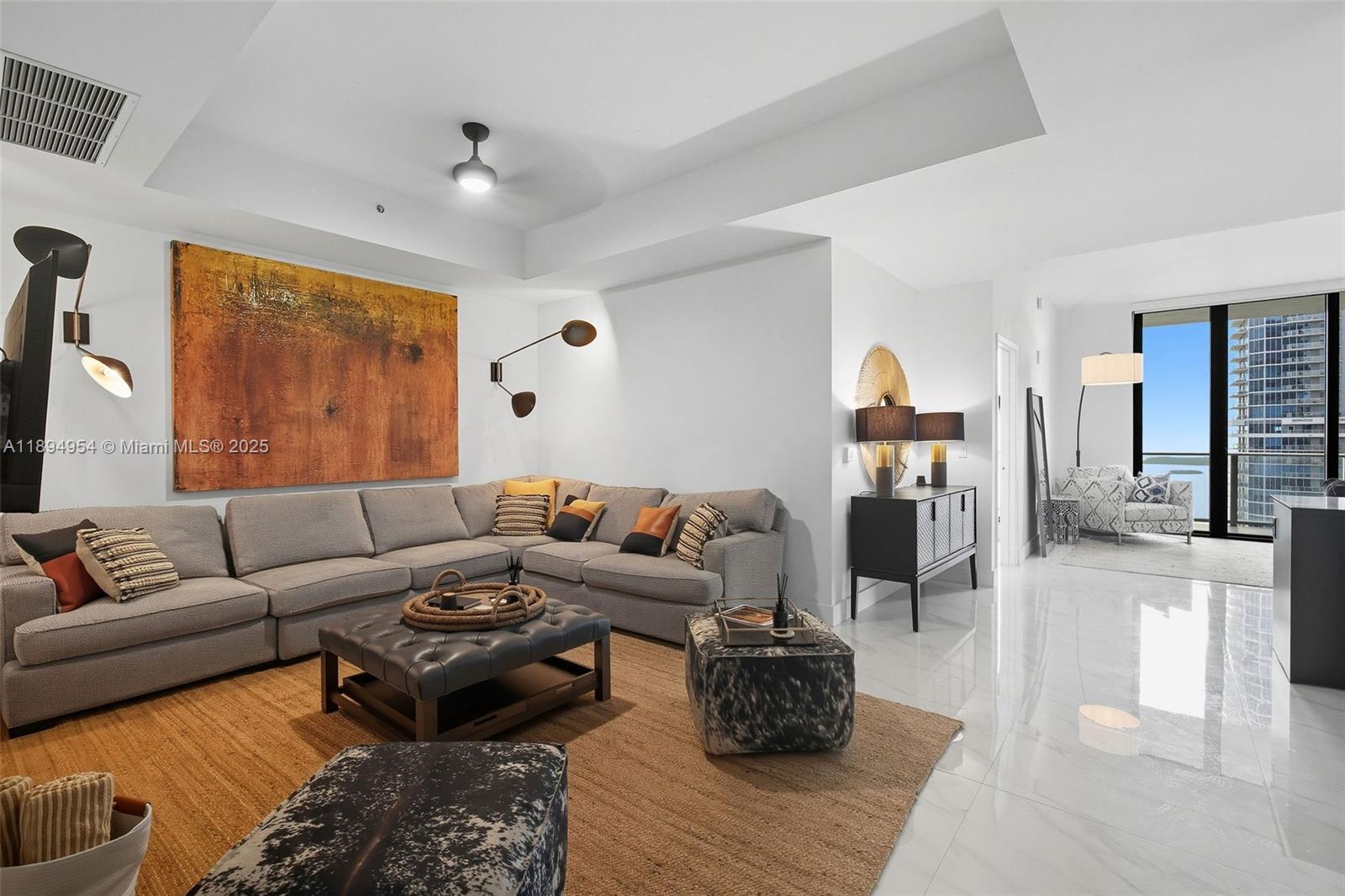 1010 Brickell Avenue, Unit 4704 Miami, FL 33131 - Photo 24 of 65