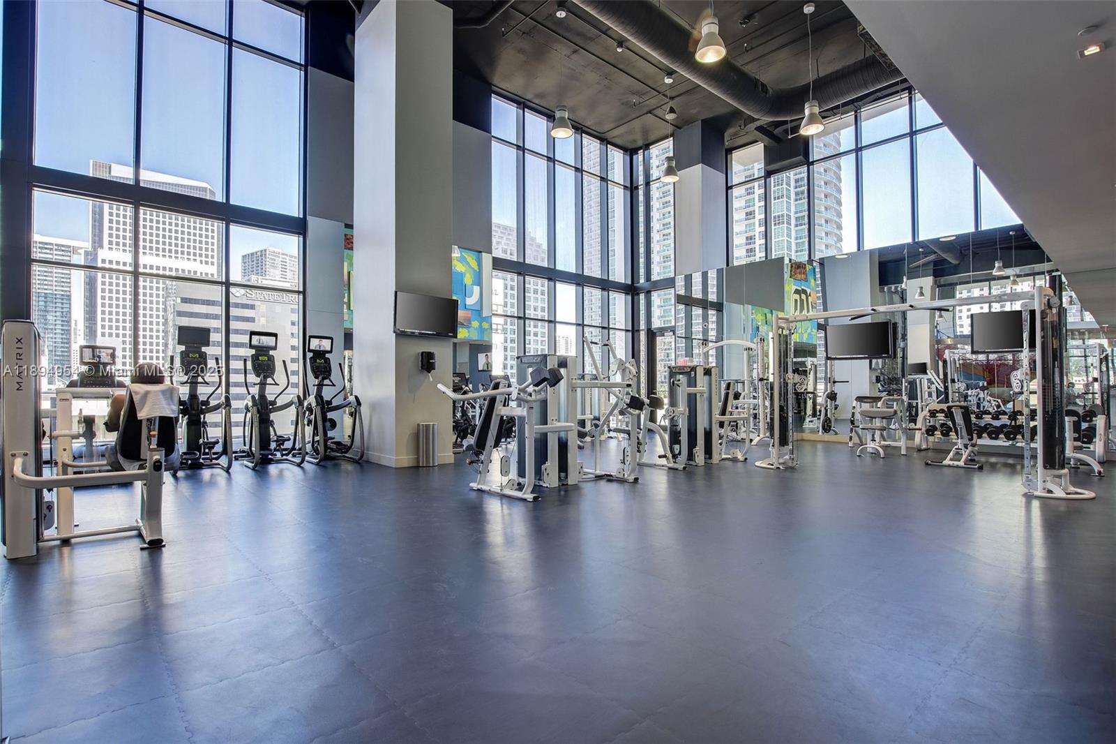 1010 Brickell Avenue, Unit 4704 Miami, FL 33131 - Photo 43 of 65