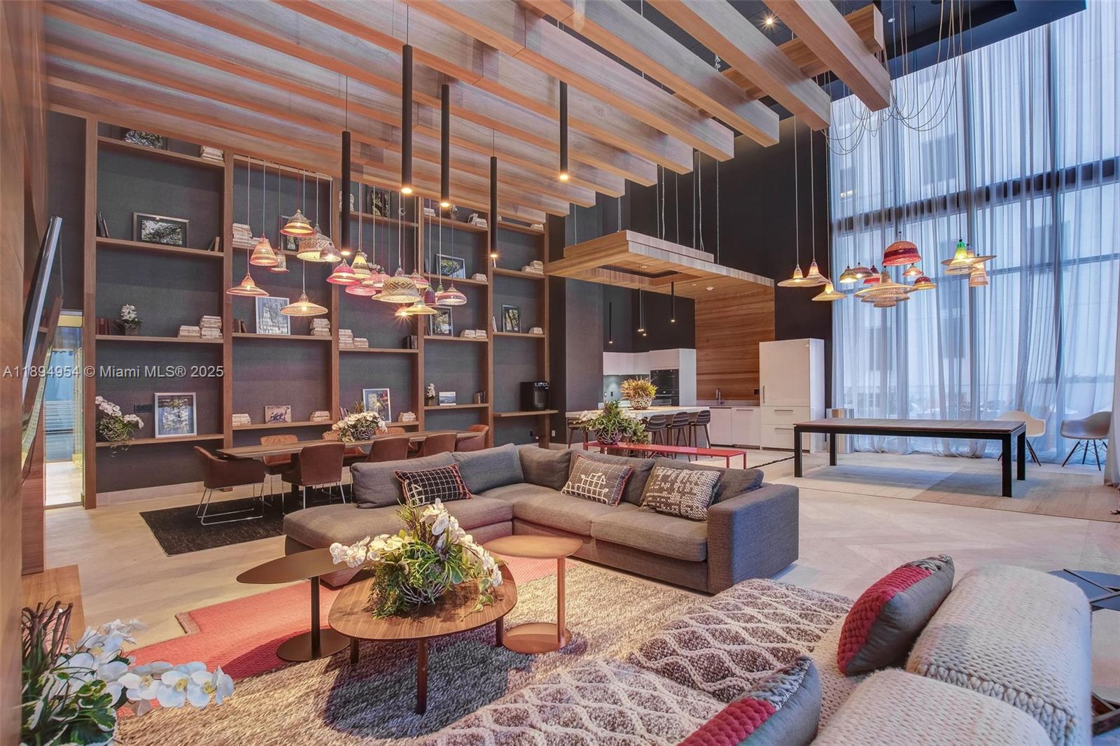 1010 Brickell Avenue, Unit 4704 Miami, FL 33131 - Photo 47 of 65