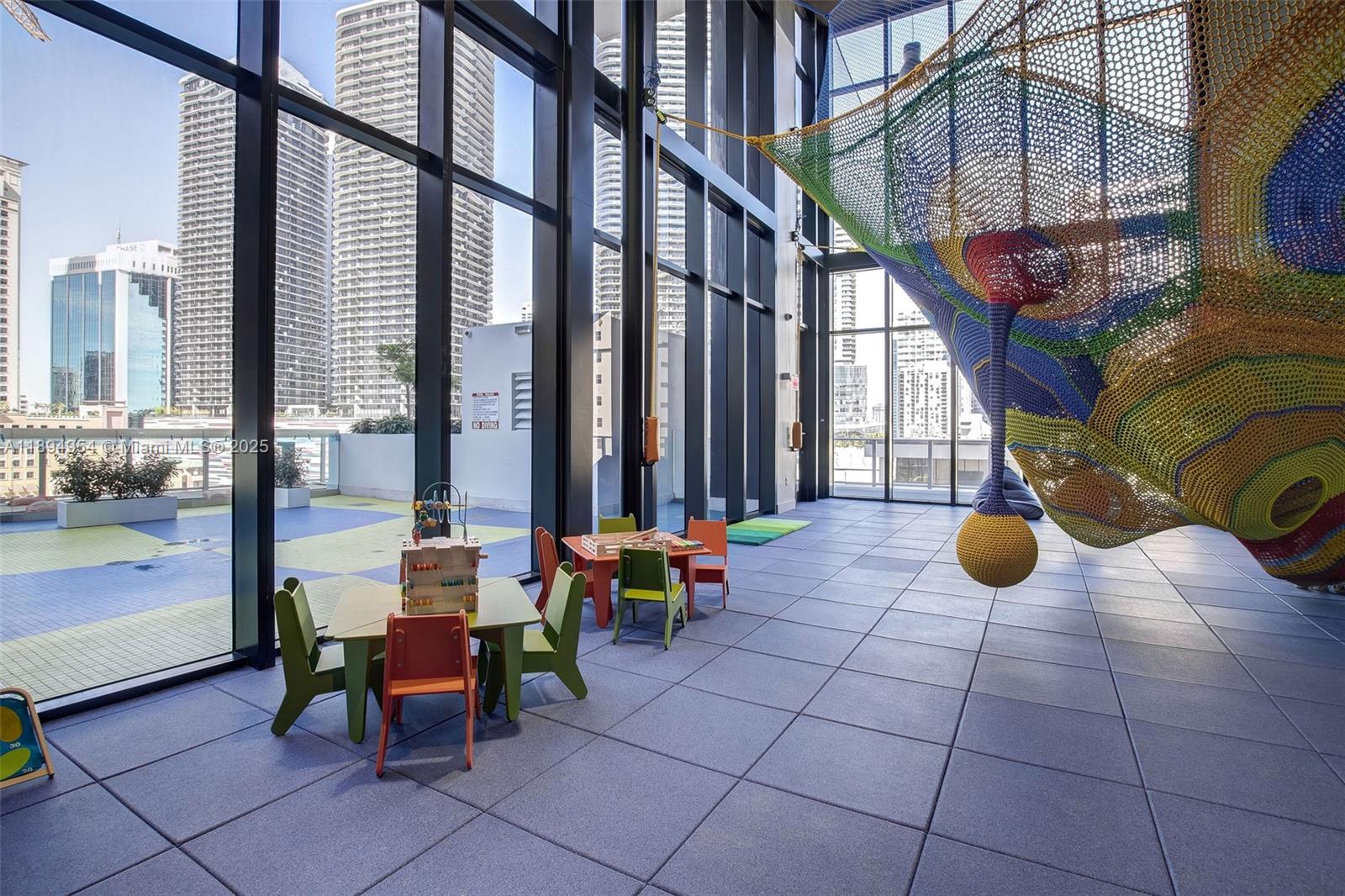 1010 Brickell Avenue, Unit 4704 Miami, FL 33131 - Photo 48 of 65