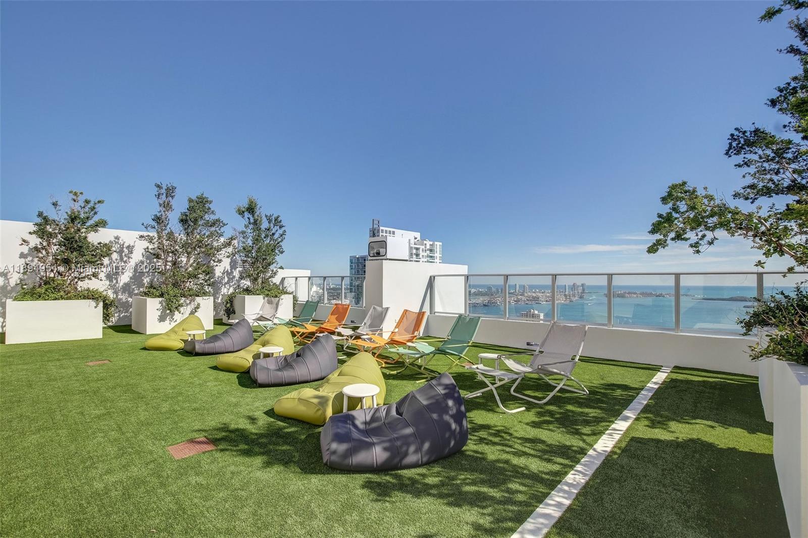 1010 Brickell Avenue, Unit 4704 Miami, FL 33131 - Photo 58 of 65