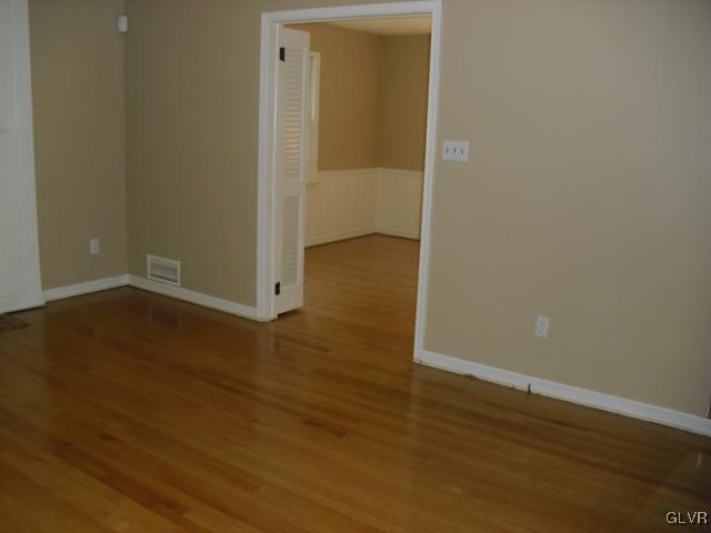 3514 Eton Road Allentown, PA 18104 - Photo 12 of 16 Gallery Image 12