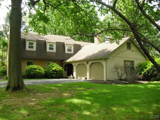 3514 Eton Road Allentown, PA 18104 - Photo 2 of 16 Gallery Image 2