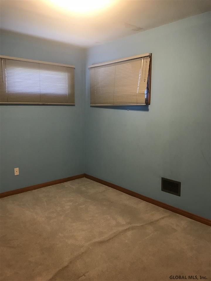 1108 Wavell Road Rotterdam, NY 12303 - Photo 10 of 25 Photo 10