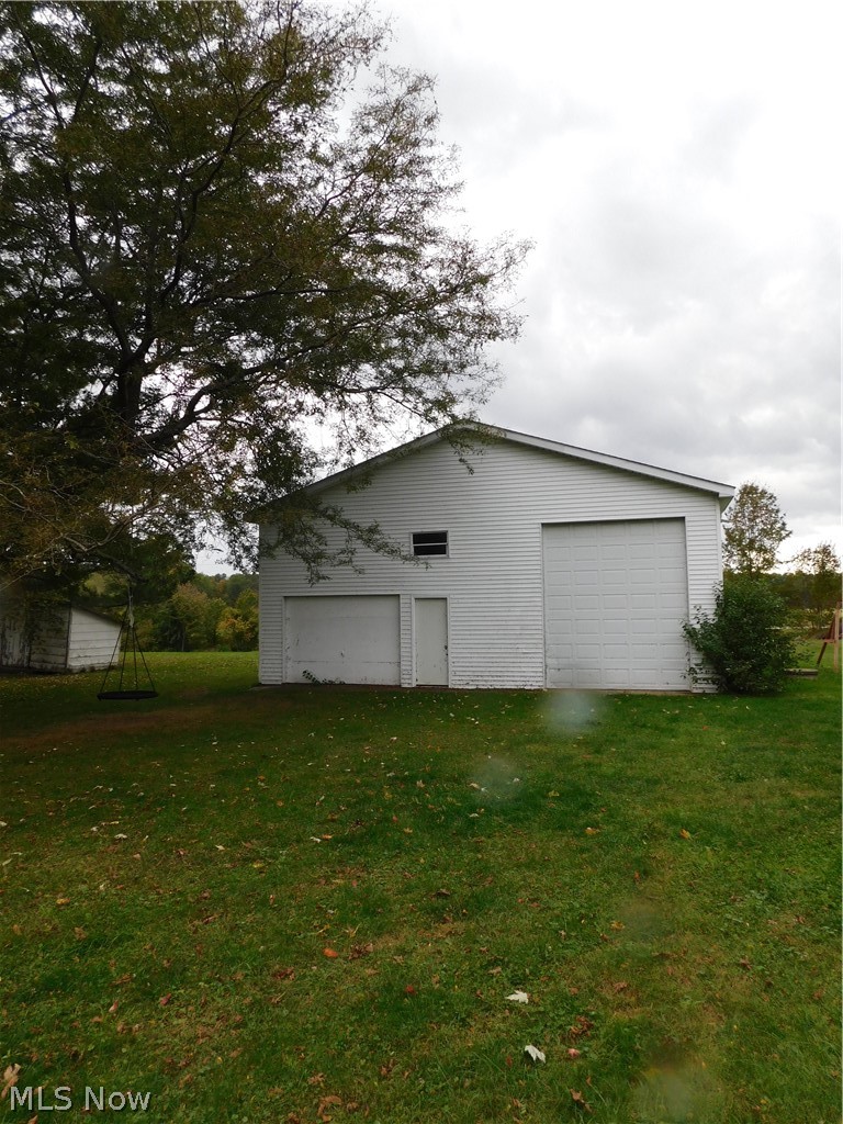 4405 Austin Road Geneva, OH 44041 - Photo 13 of 15 34x34 Garage with Electric