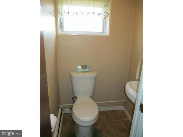 10800 Rayland Road Philadelphia, PA 19154 - Photo 19 of 25 Gallery Image 19