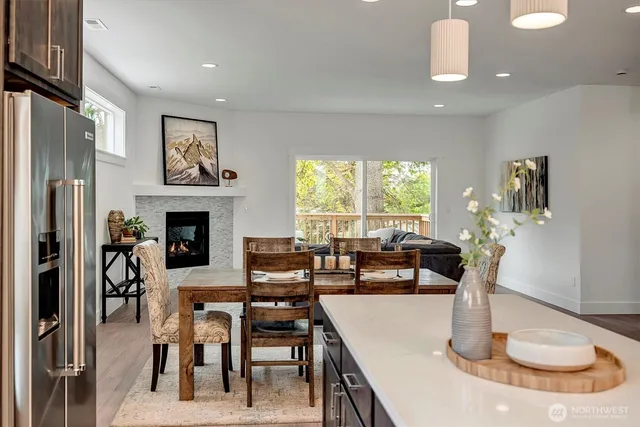 $1,074,800 | 17018 106th Avenue Southeast, Renton, WA 98055