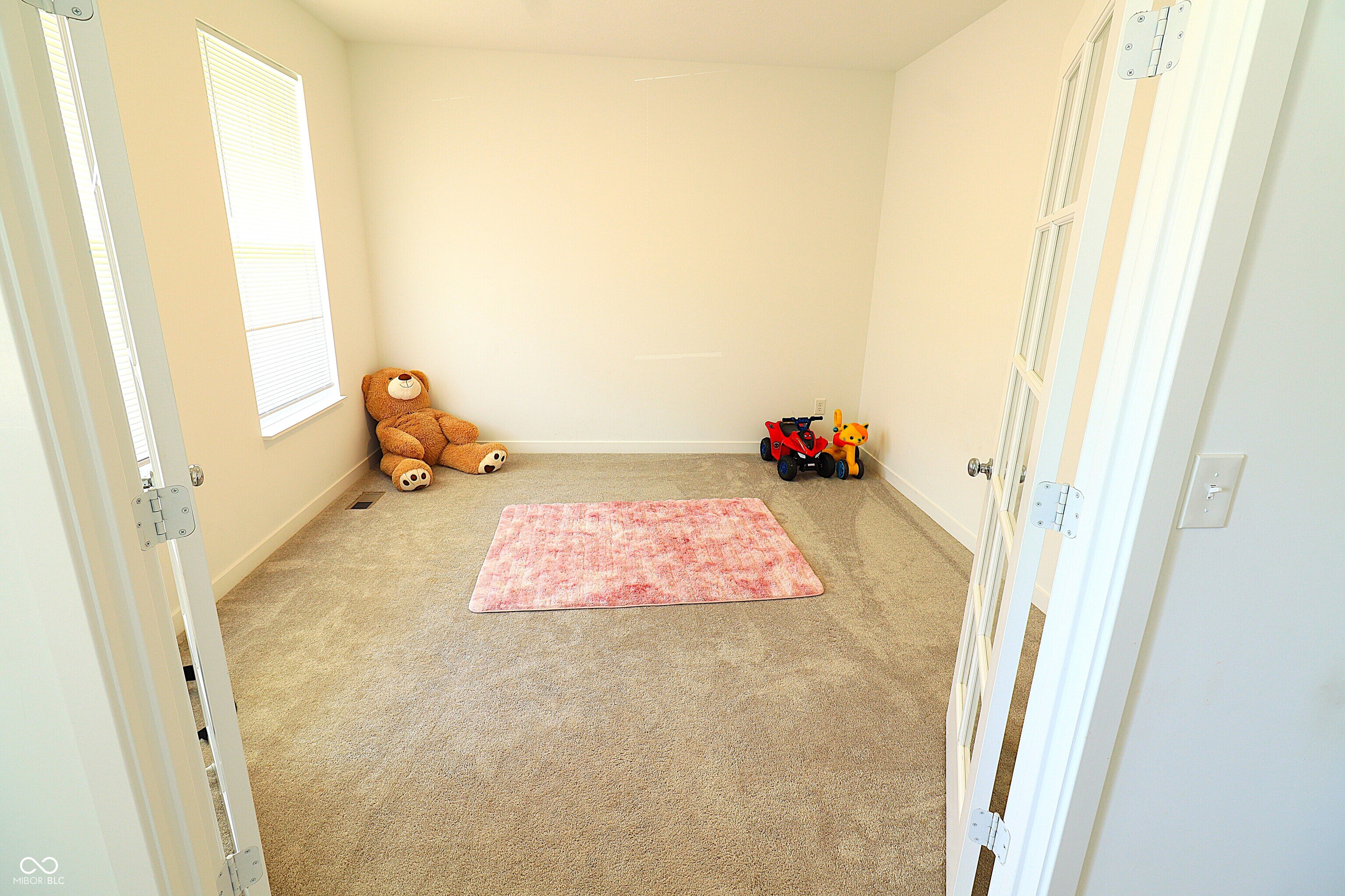 15336 Hurst Road Fishers, IN 46040 - Photo 9 of 65