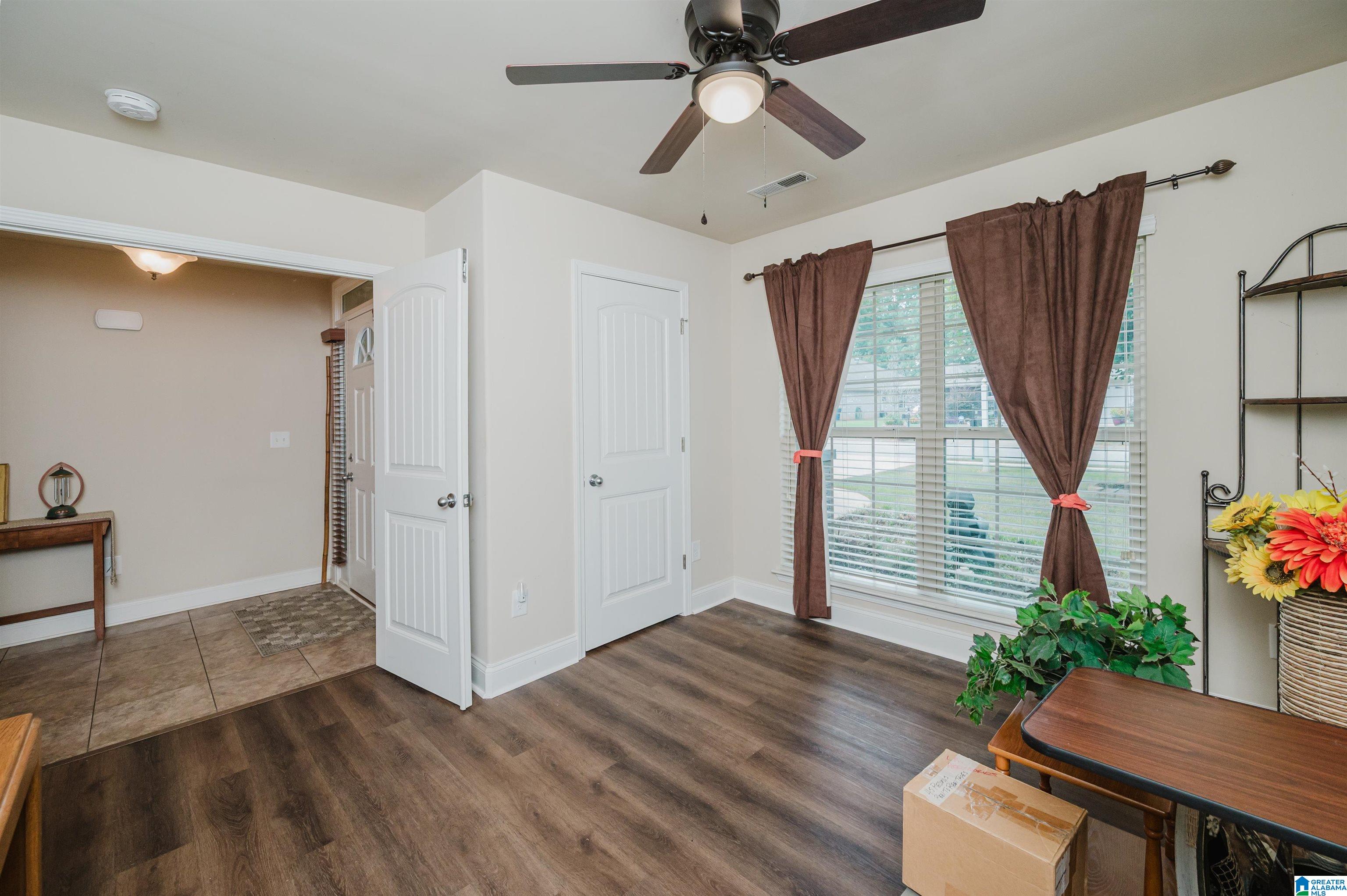 301 Vincent Street Alabaster, AL 35007 - Photo 40 of 46