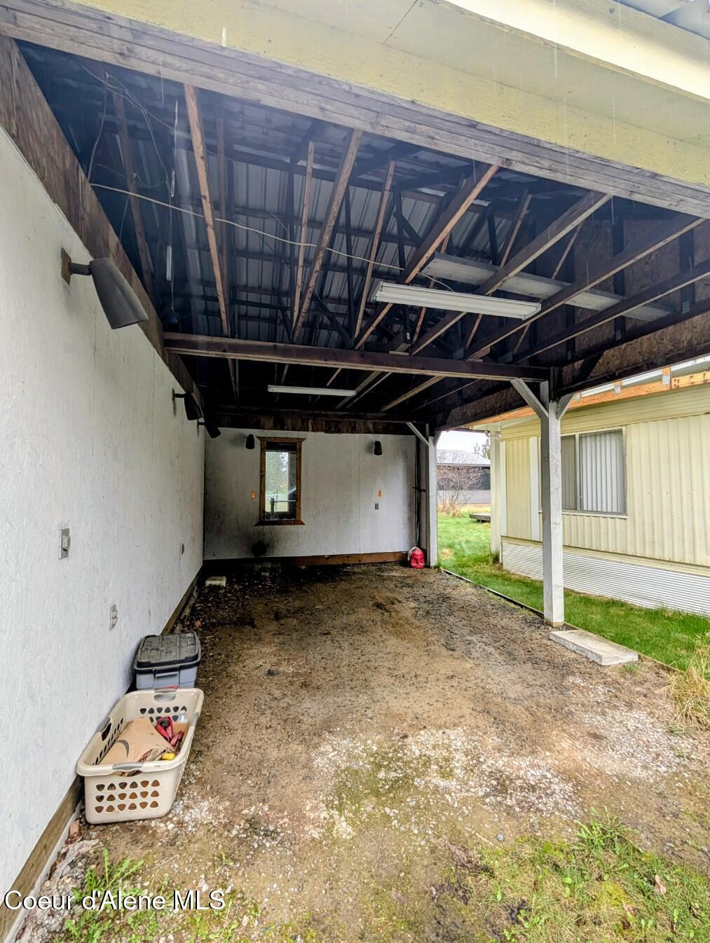 968 Roosevelt Road Bonners Ferry, ID 83805 - Photo 33 of 34 Lots of workspaces
