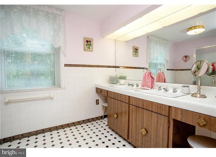 145 Ridgefield Road Newtown Square, PA 19073 - Photo 13 of 18 Bathroom