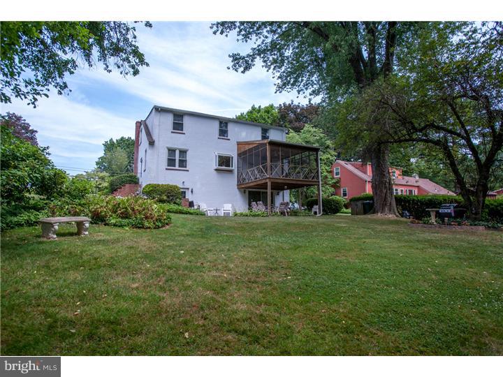 145 Ridgefield Road Newtown Square, PA 19073 - Photo 17 of 18 Exterior Back