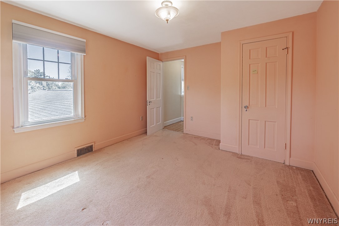 4831 Lewiston Road Niagara Falls, NY 14305 - Photo 34 of 46