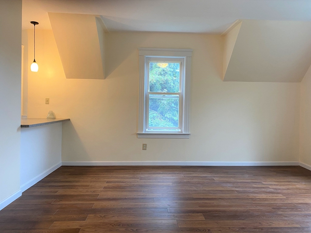 68 Everard Street, Unit 2 Worcester, MA 01605 - Photo 2 of 24