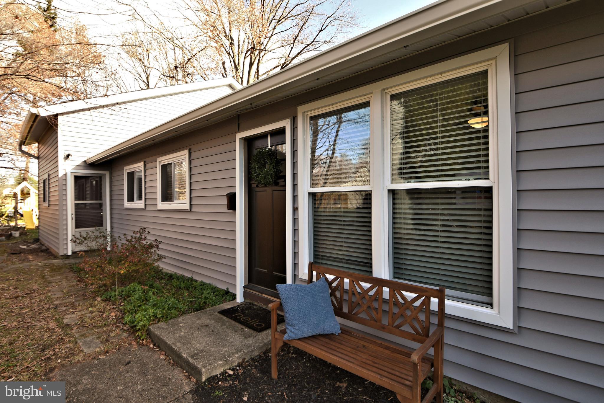 1811 Surrey Road Oreland, PA 19075 - Photo 3 of 48 Main entrance