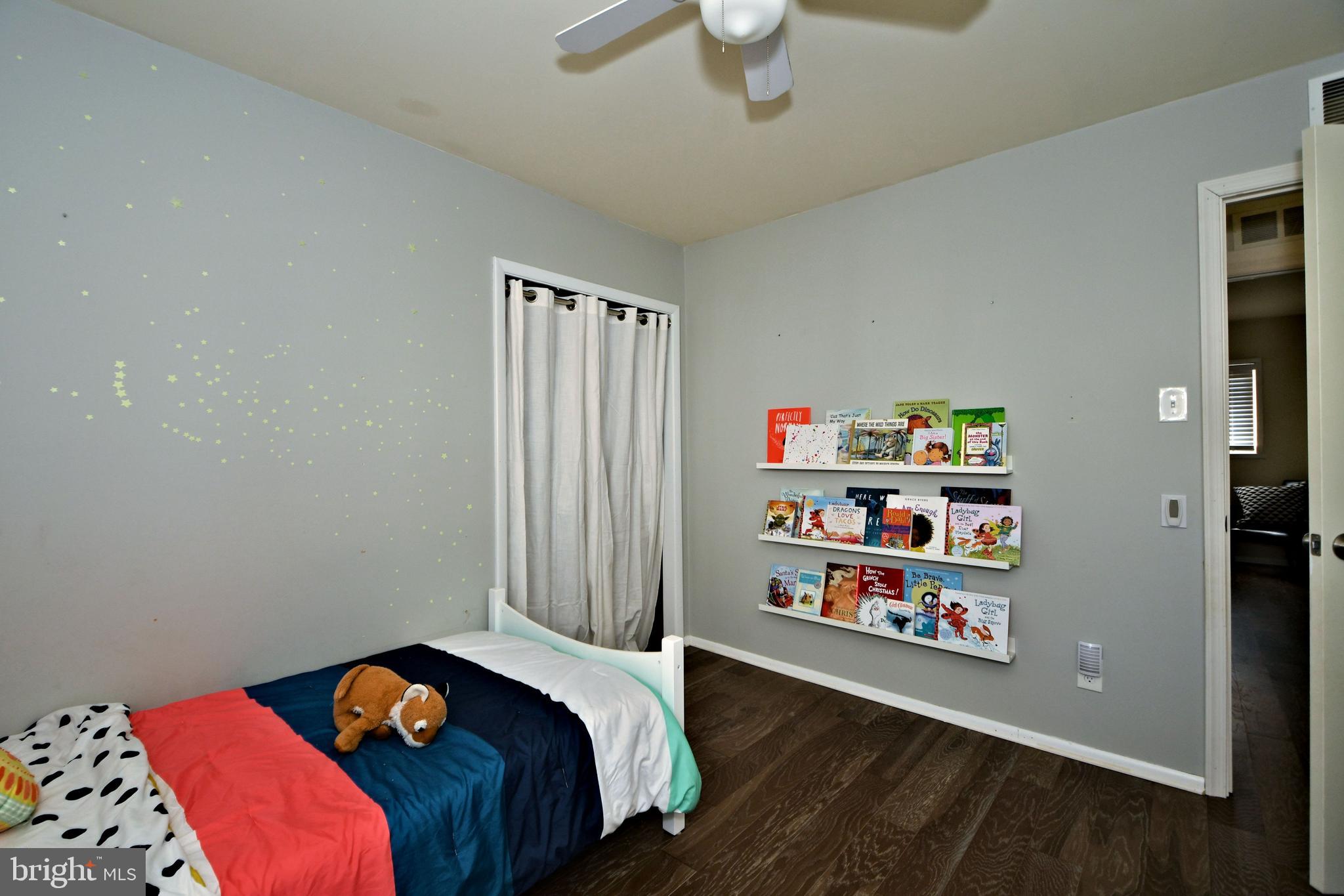 1811 Surrey Road Oreland, PA 19075 - Photo 23 of 48 Bedroom #2
